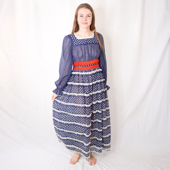Vintage Americana Lace Peasant Maxi Dress Blue Red